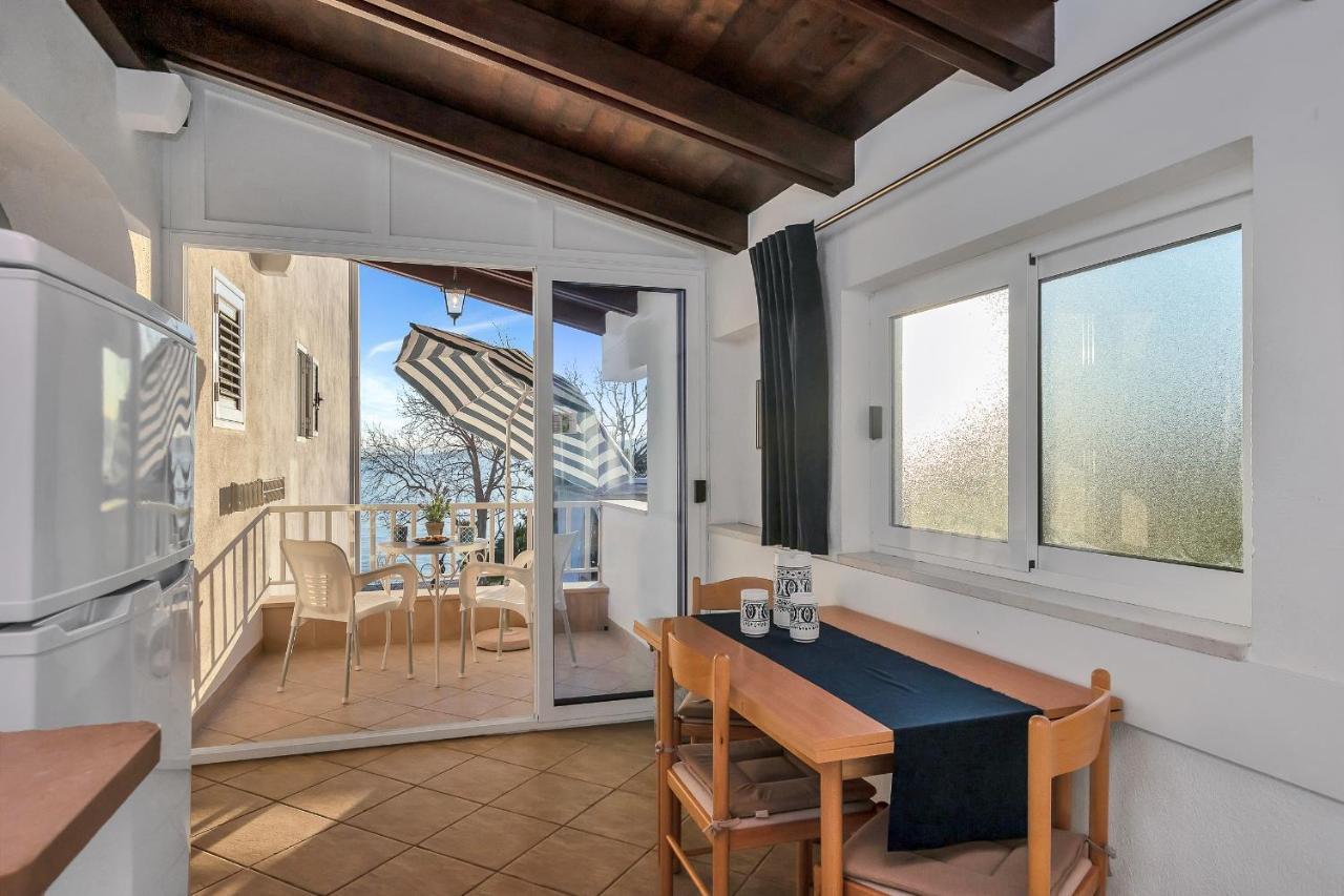 Apartments And Rooms By The Sea Baska Voda, Makarska - 2578 Exterior photo